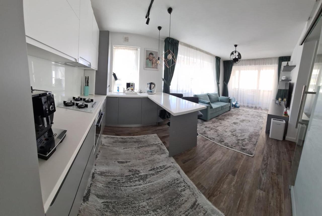 Apartament Coresimall Braşov Exterior foto